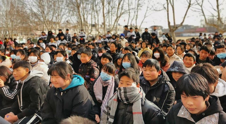 观众1.jpg 观众1.jpg